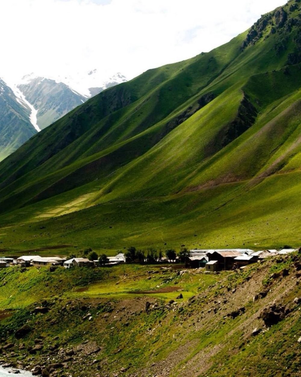 Northern Pakistan scenery — Darwesh Travels tour 18