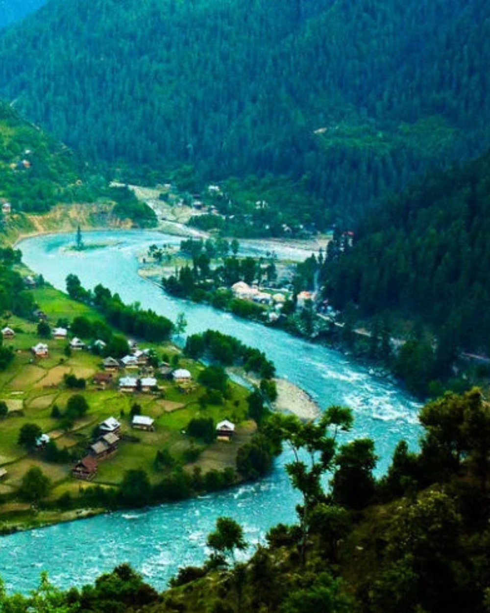 Northern Pakistan scenery — Darwesh Travels tour 25
